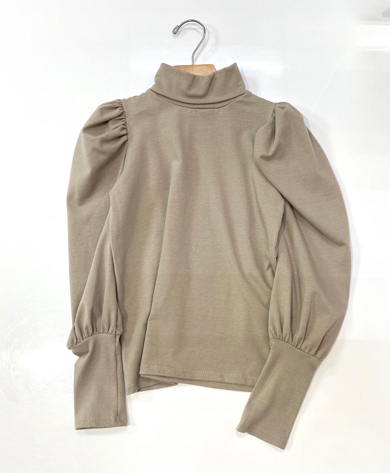 Stella Turtle Neck